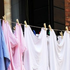 [Interview] Adrien, du site Cowash, vous explique comment gagner 50 € par semaine en … lavant le linge de vos voisins.