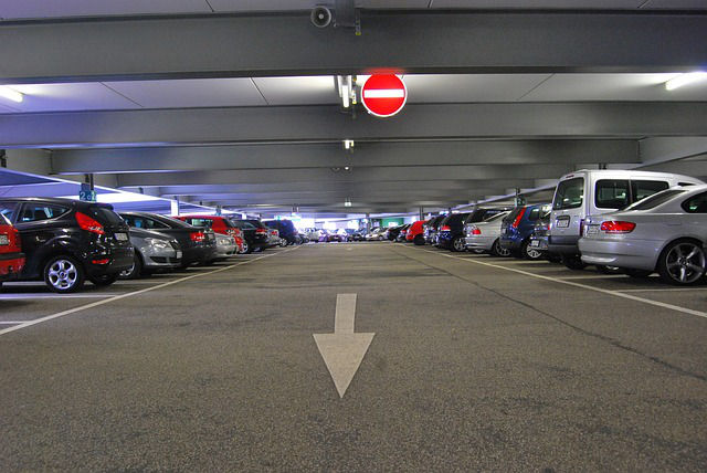 comment gagner de l'argent avec sa voiture parking