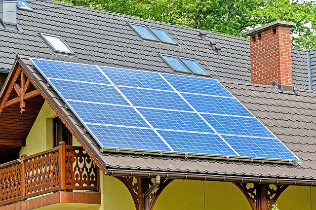 panneaux solaires toit