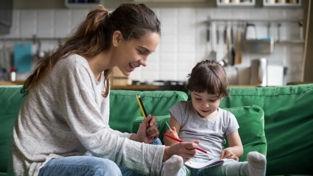 Comment devenir assistante maternelle