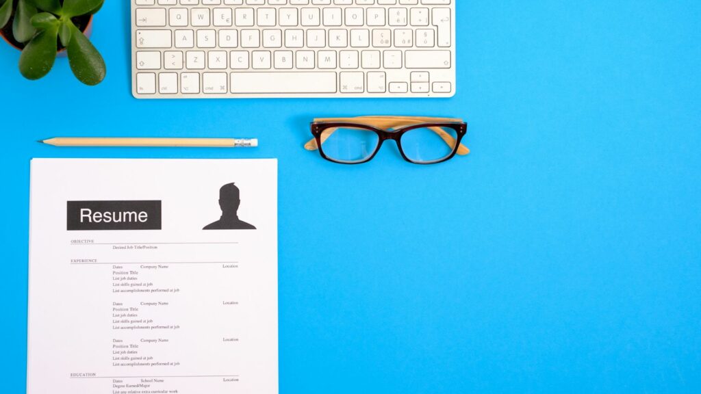 Recherche d'emploi _ comment bien rédiger un CV et une lettre de motivation (2)