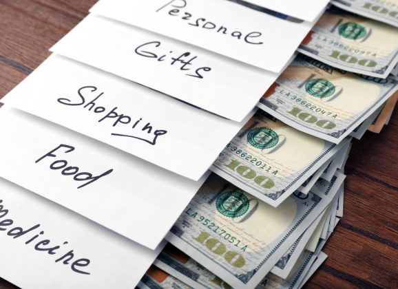 Comment épargner toute l’année grâce à la méthode des enveloppes