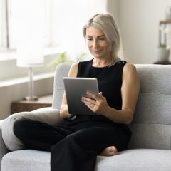 Les meilleures applications pour trouver des offres de loisirs à petit prix