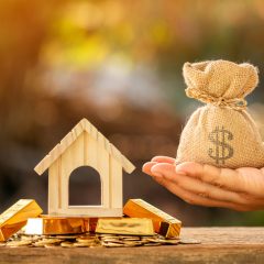 Investir dans l’or ou l’immobilier : quel choix en période d’inflation ?