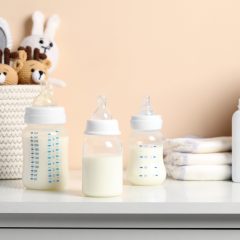 Les astuces pour réduire ses dépenses en produits de puériculture (poussette, lit, etc.)
