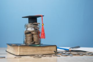 Comment faire des économies sur les frais de scolarité