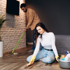 Économiser sur l’entretien de la maison : astuces efficaces pour réduire vos dépenses