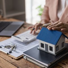 Gagner de l’argent en surveillant des maisons : comment ça marche ?