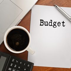 Comment transformer ses dépenses obligatoires en opportunités d’économies