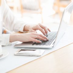 Foule Factory : arrondir ses fins de mois avec des micro-tâches (avis complet)