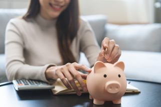 Comment épargner 10 000€ en 1 an : plan détaillé mois par mois
